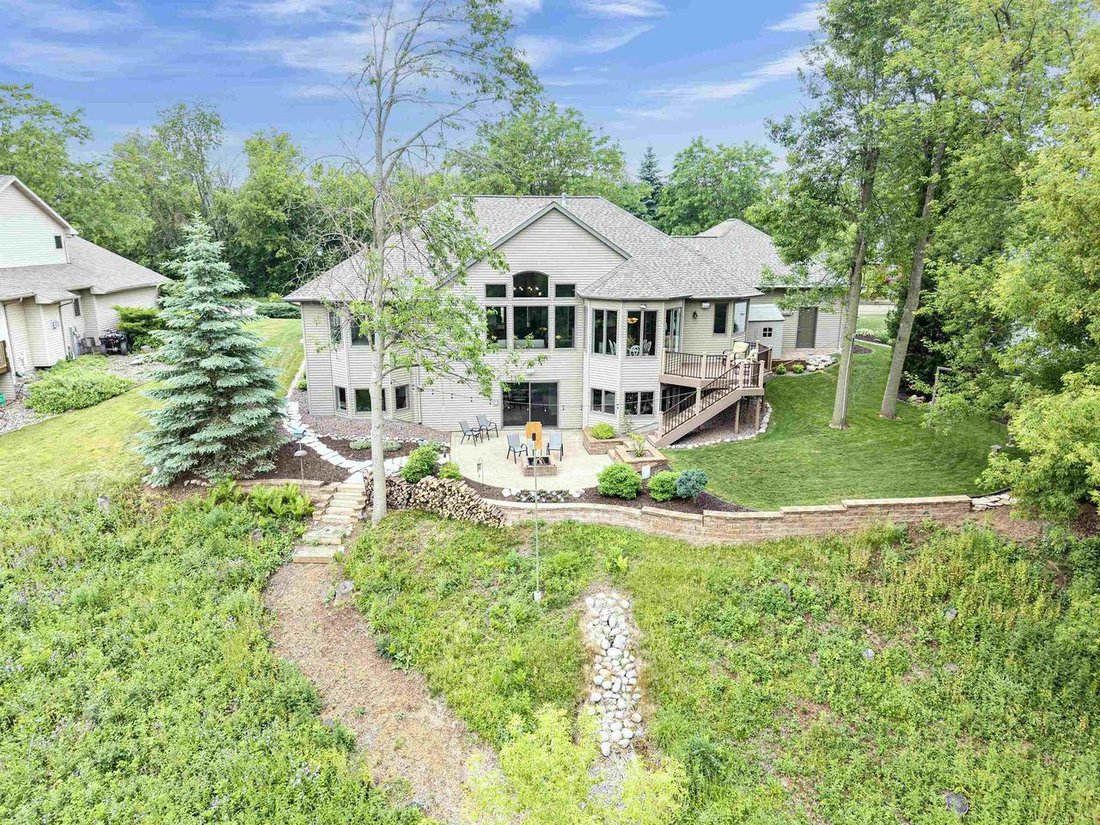 House in Combined Locks, Wisconsin, United States 4 - 18591521