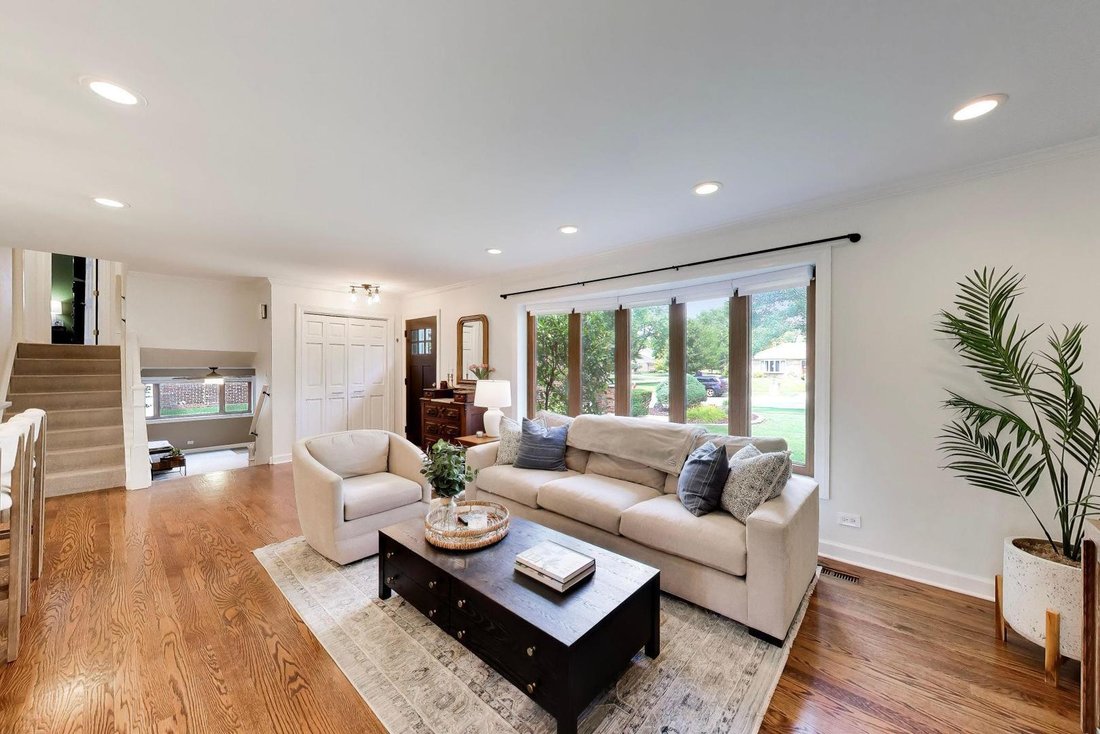 House in Darien, Illinois, United States 4 - 18592522