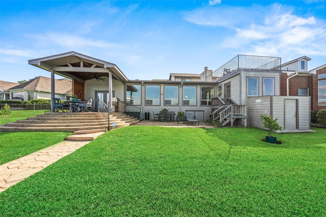 House in Montgomery, Texas, United States 4 - 18592732