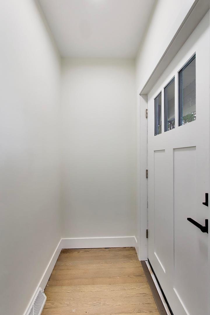 House in Chicago, Illinois, United States 4 - 18592400