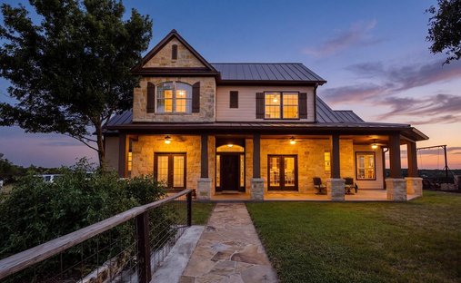 House in Center Point, Texas, United States 1