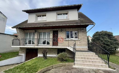 House in Thiers, Le Raincy, France 1