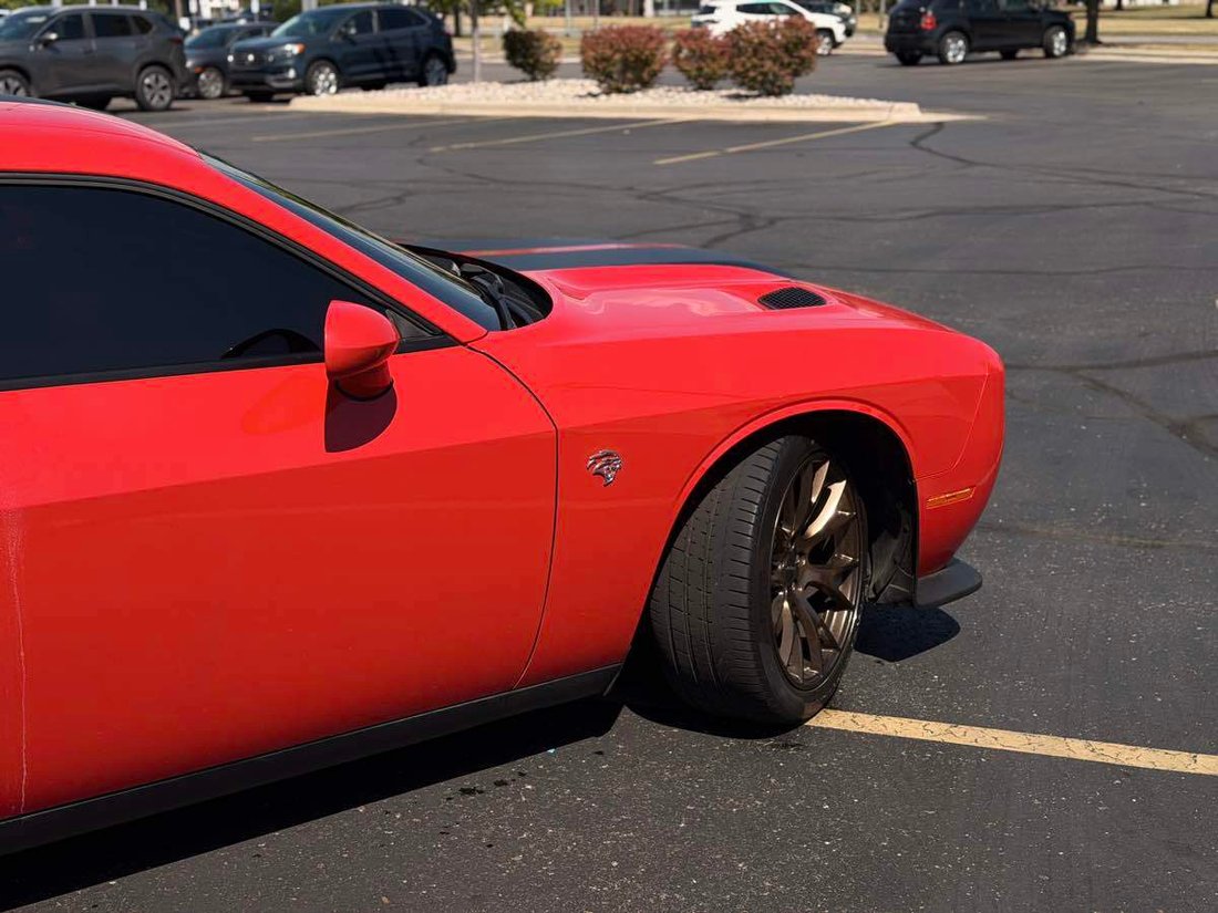 Coupe in Detroit, MI, United States 3 - 18590129
