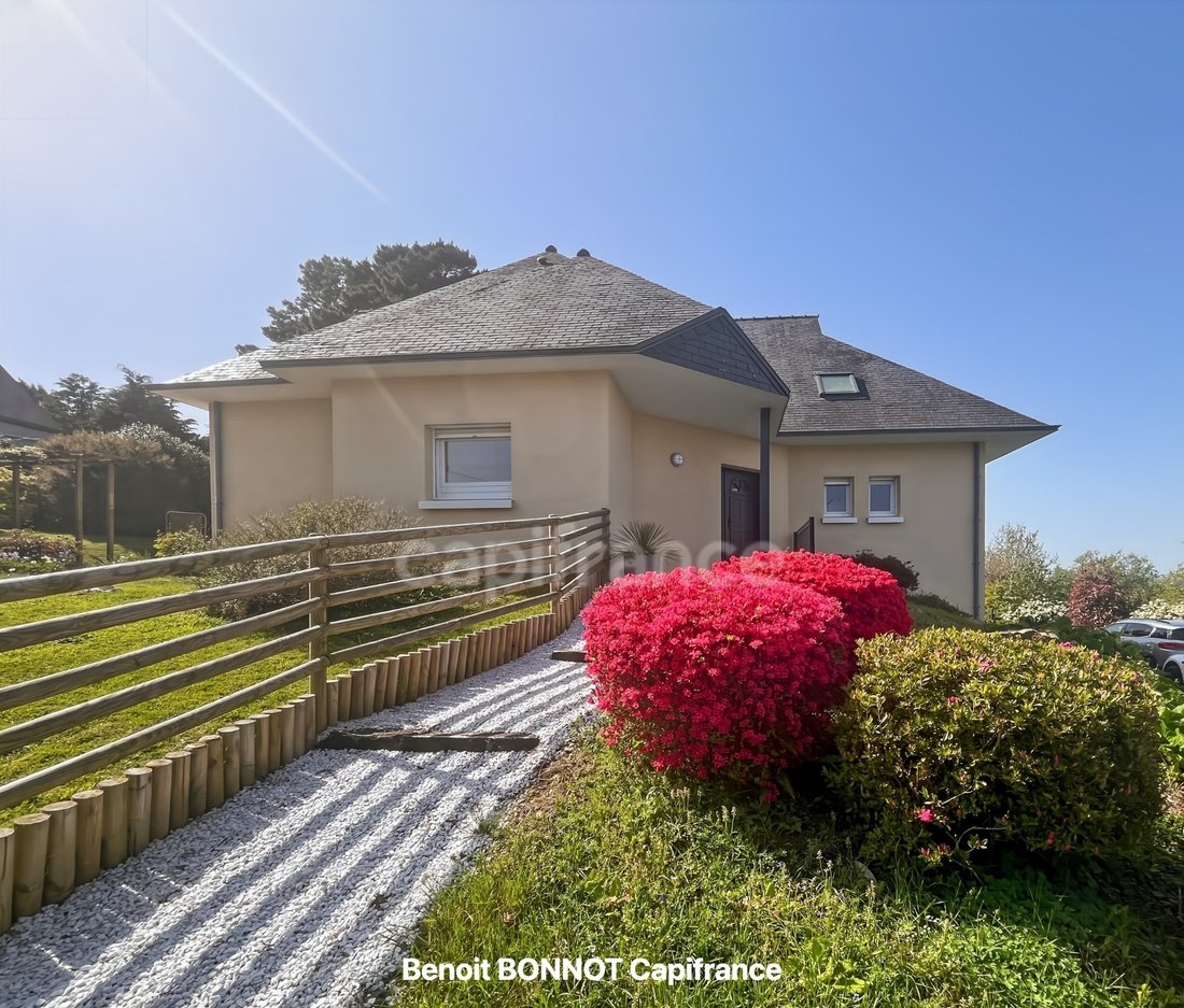 House in Quimper, Brittany, France 1 - 17540887