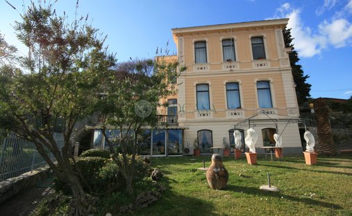 Villa à Centre historique, La Spezia, Italie 1