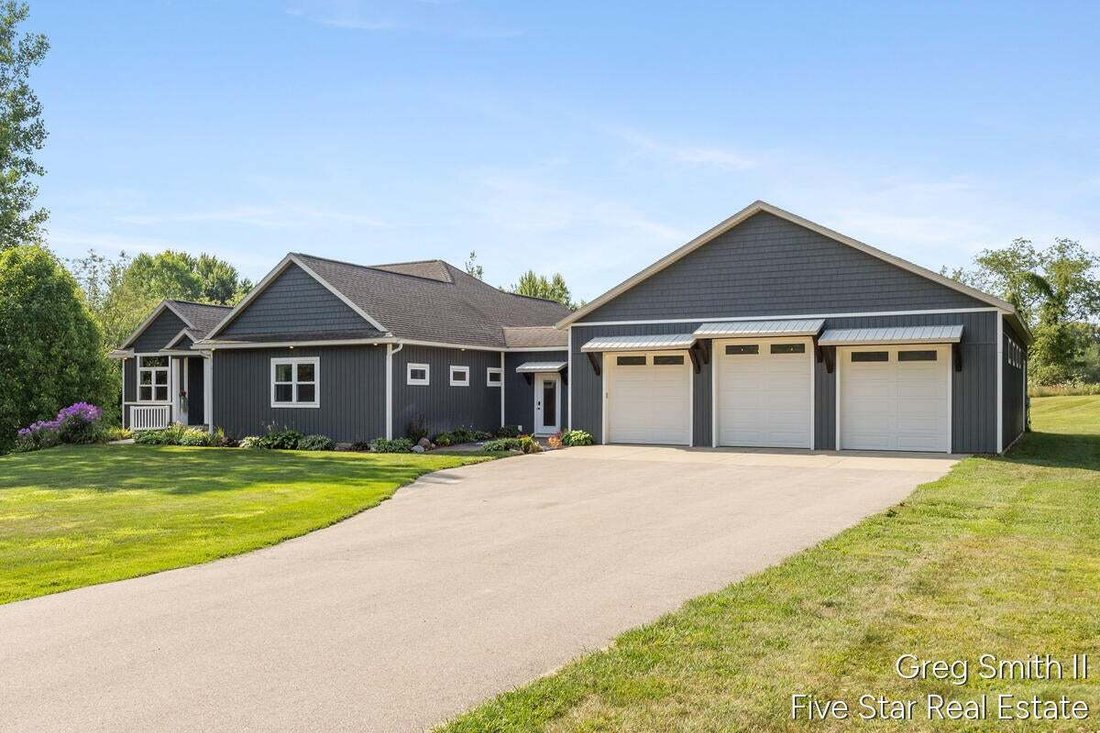 House in Wayland, Michigan, United States 4 - 18309373