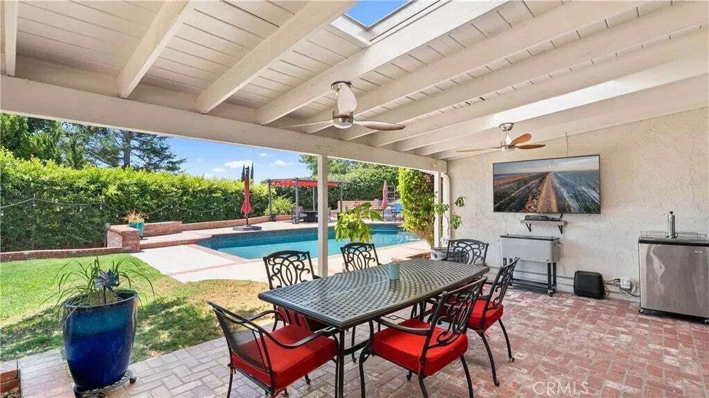 House in Los Angeles, California, United States 3 - 18589116