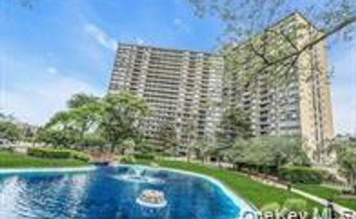 Condo in New York, New York, United States 1