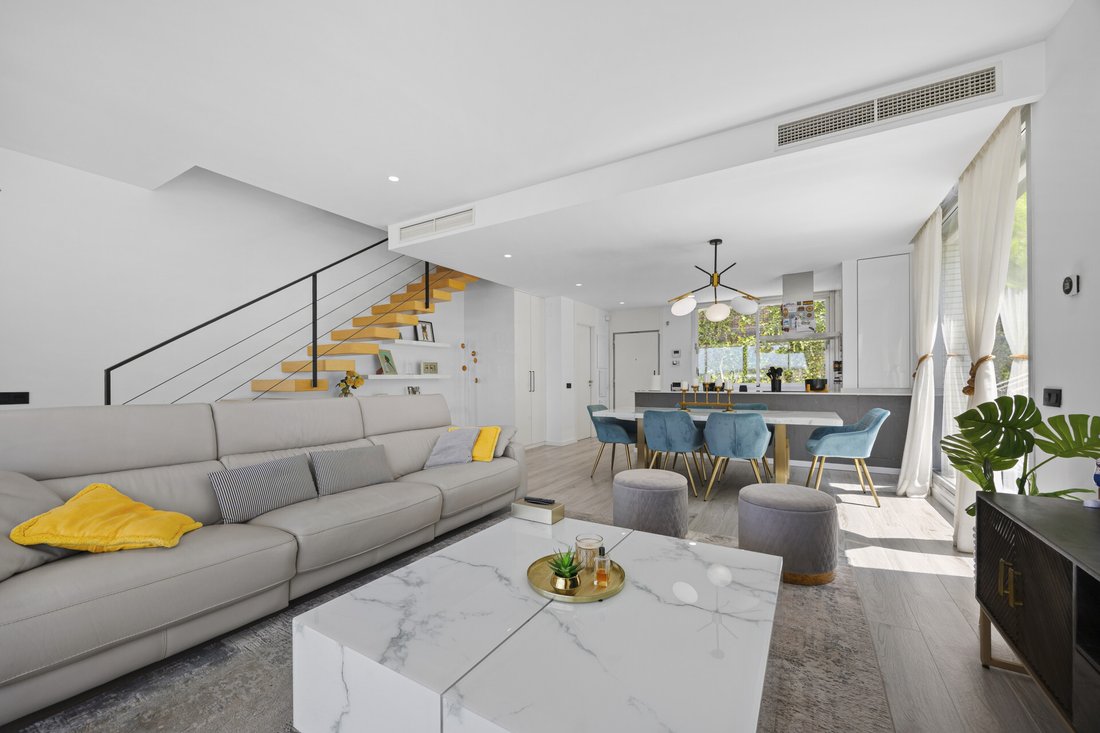 Townhouse in Estepona, Andalusia, Spain 5 - 18589895