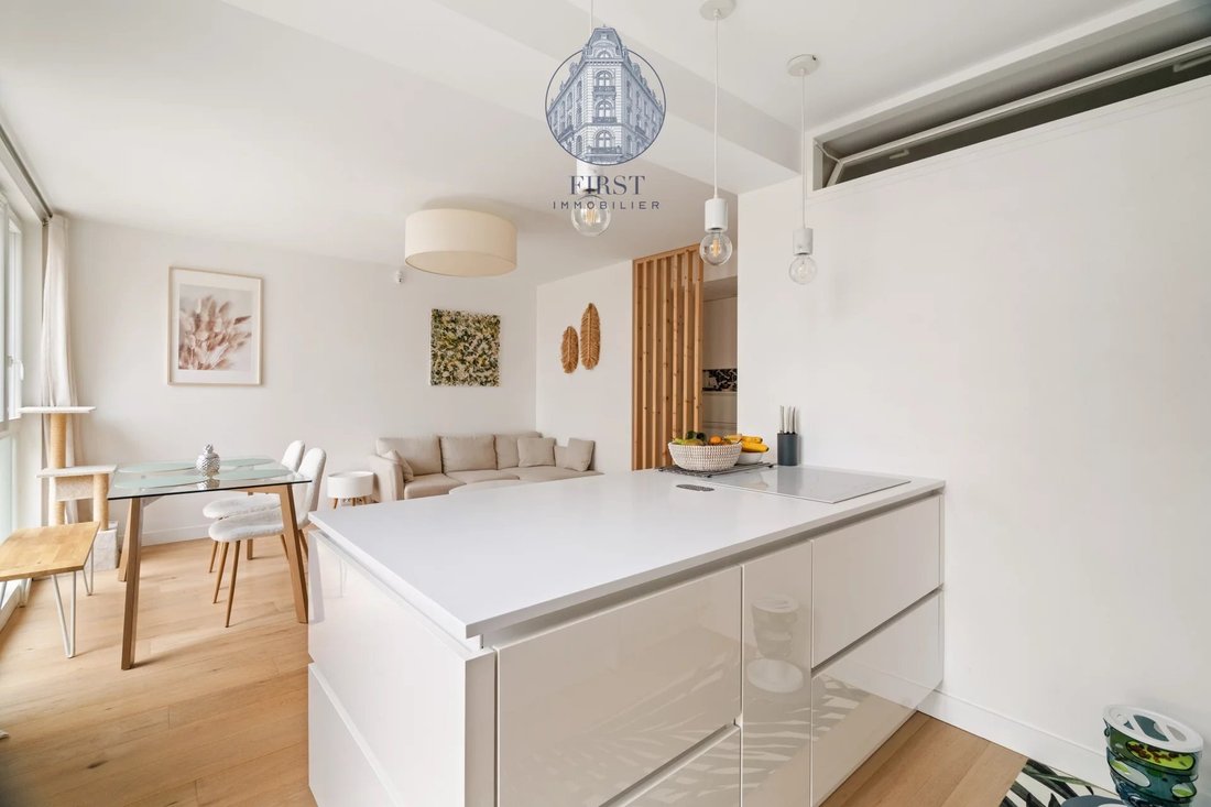 Apartment in Ternes-Maillot, Paris 17e Arrondissement, Paris 3 - 18590299
