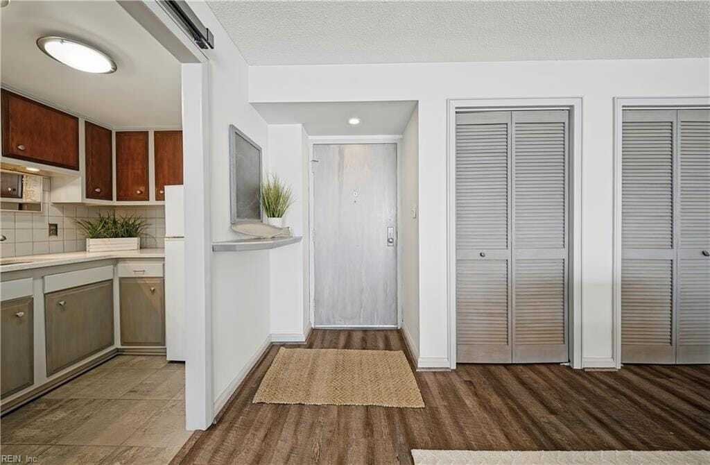 Condo in Virginia Beach, Virginia, United States 4 - 18589348