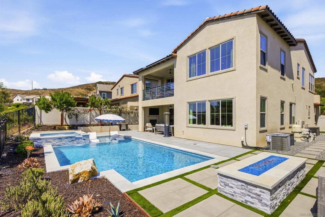 House in Santee, California, United States 1 - 18017105