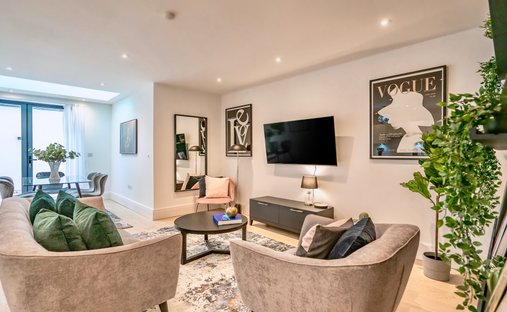Condo in WC2, Westminster, England 1