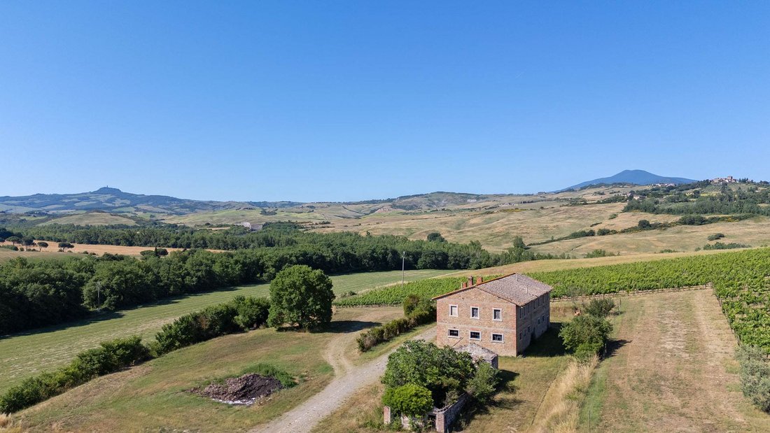 Country House in Pienza, Tuscany, Italy 2 - 18592784