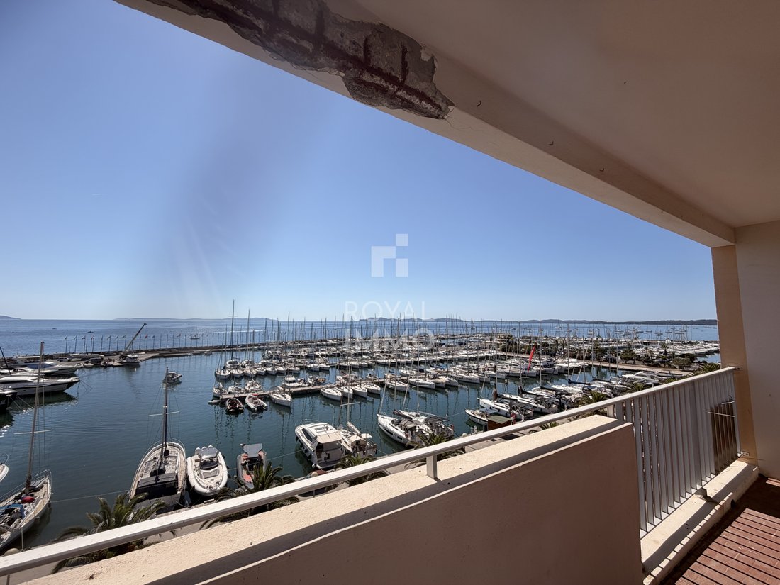 Apartment in Hyeres, Provence-Alpes-Côte d'Azur, France 1 - 18592024