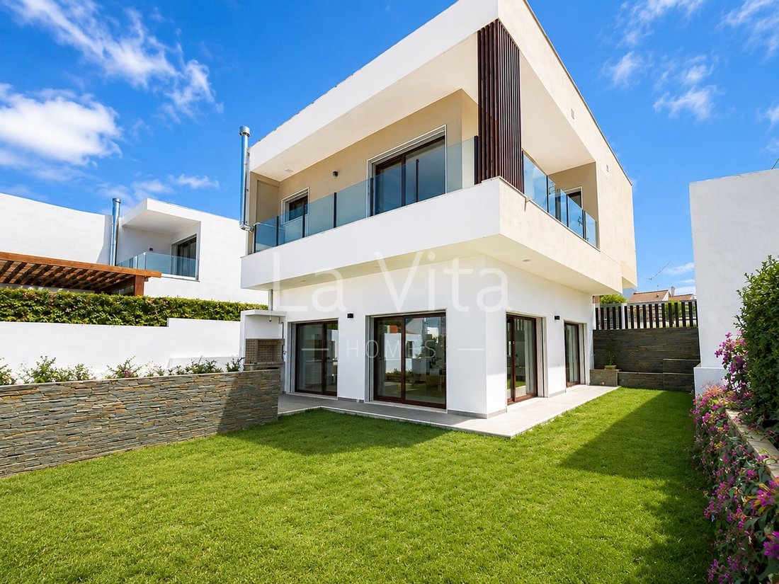 House in Cascais e Estoril, Lisbon, Portugal 1 - 17986286