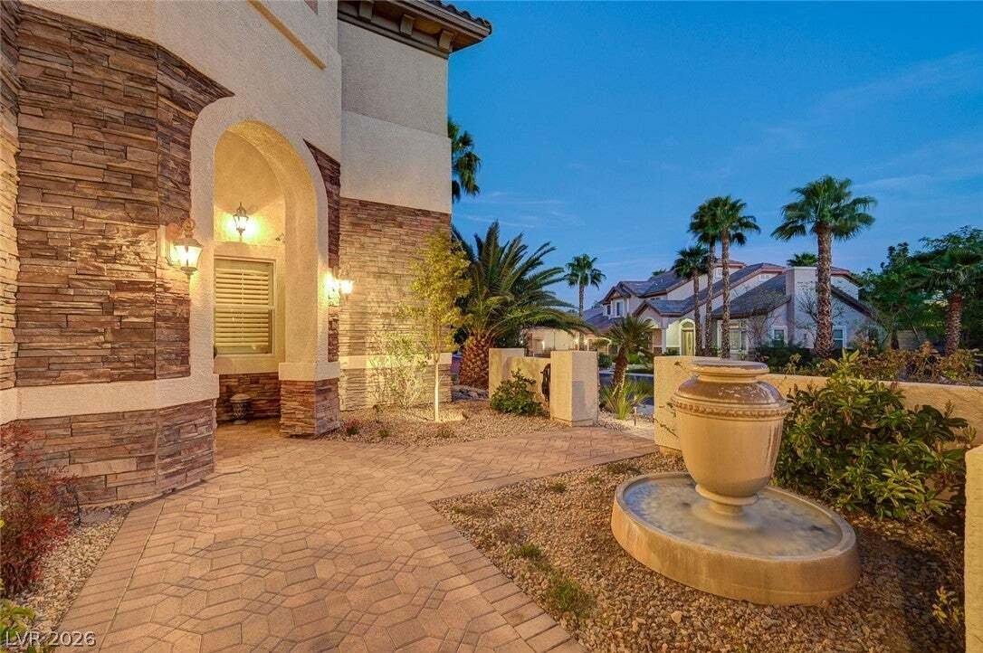 House in Henderson, Nevada, United States 3 - 18591052