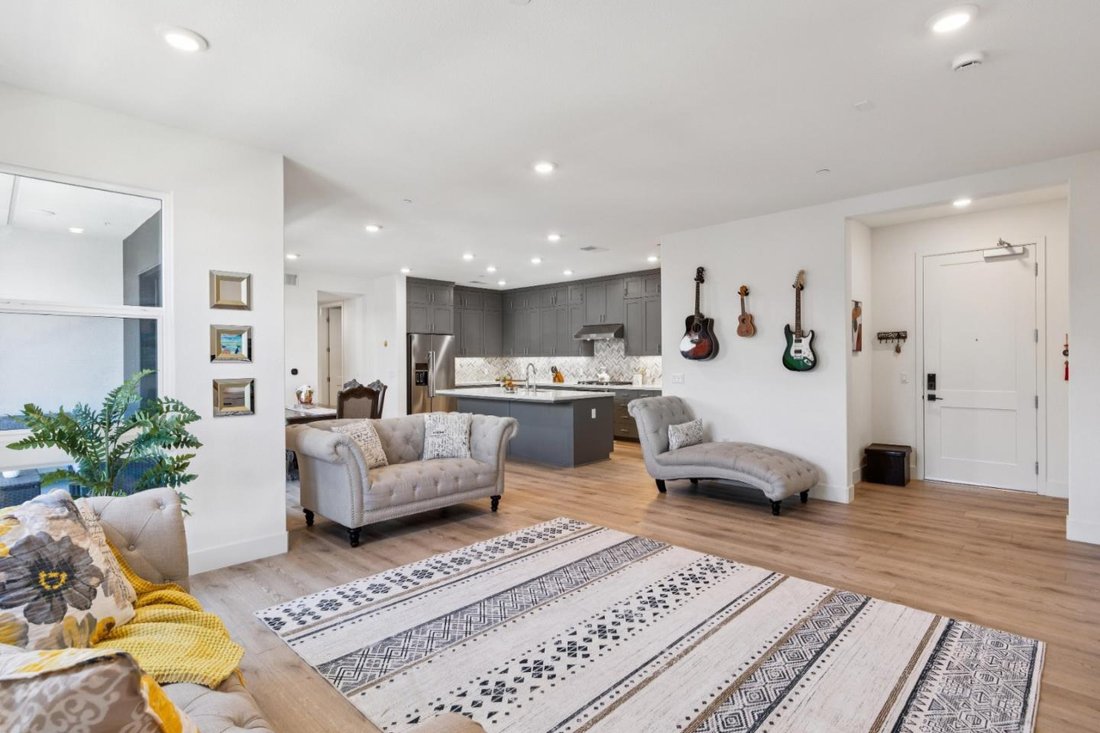 Condo in Newark, California, United States 4 - 18518568