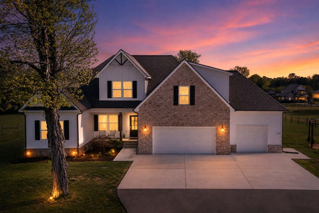 House in Shelbyville, Tennessee, United States 1 - 18592106
