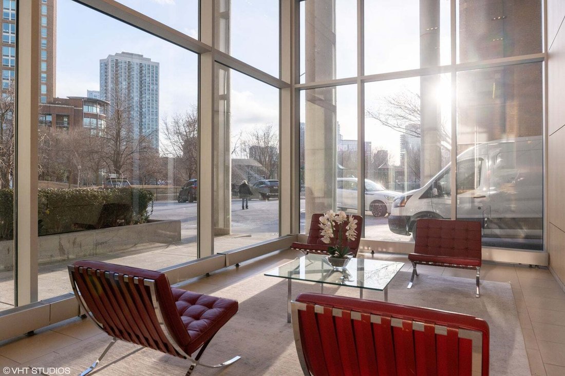 Condo in Chicago, Illinois, United States 2 - 18589585