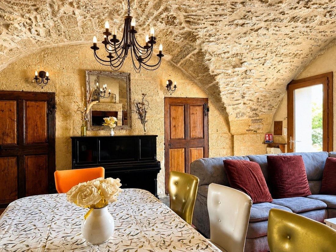 House in Uzès, Occitania, France 5 - 18224108