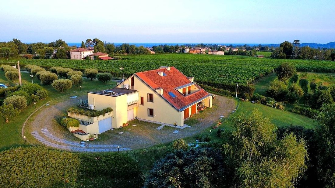 Villa in San Pietro, Veneto, Italy 3 - 18592781