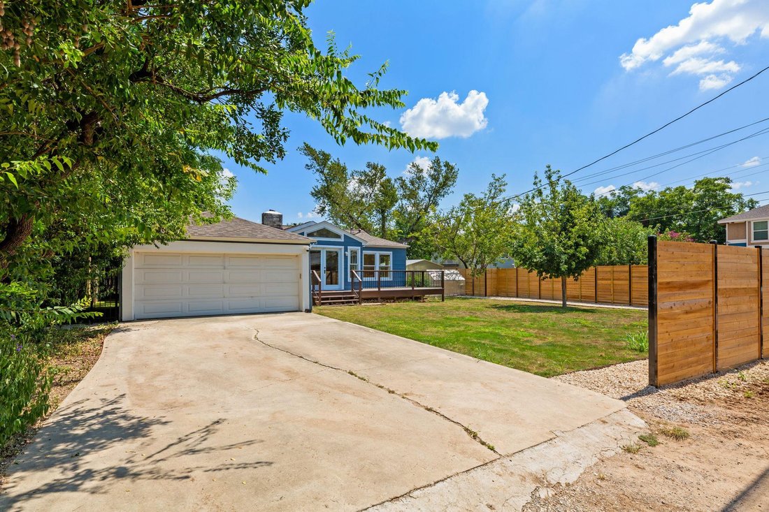 House in Austin, Texas, United States 3 - 18592186