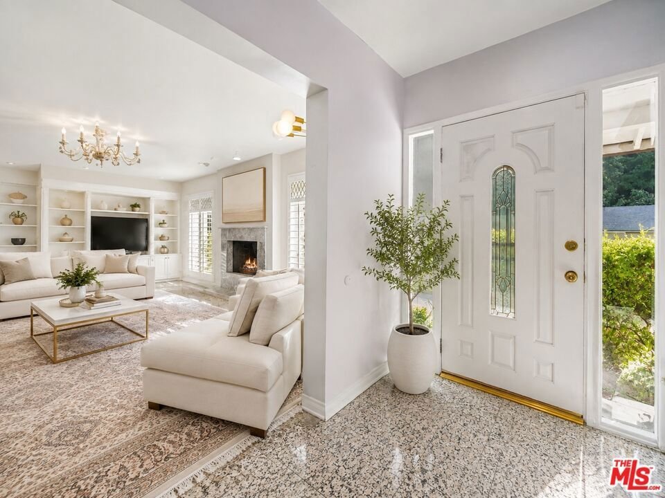 House in Los Angeles, California, United States 4 - 17858195