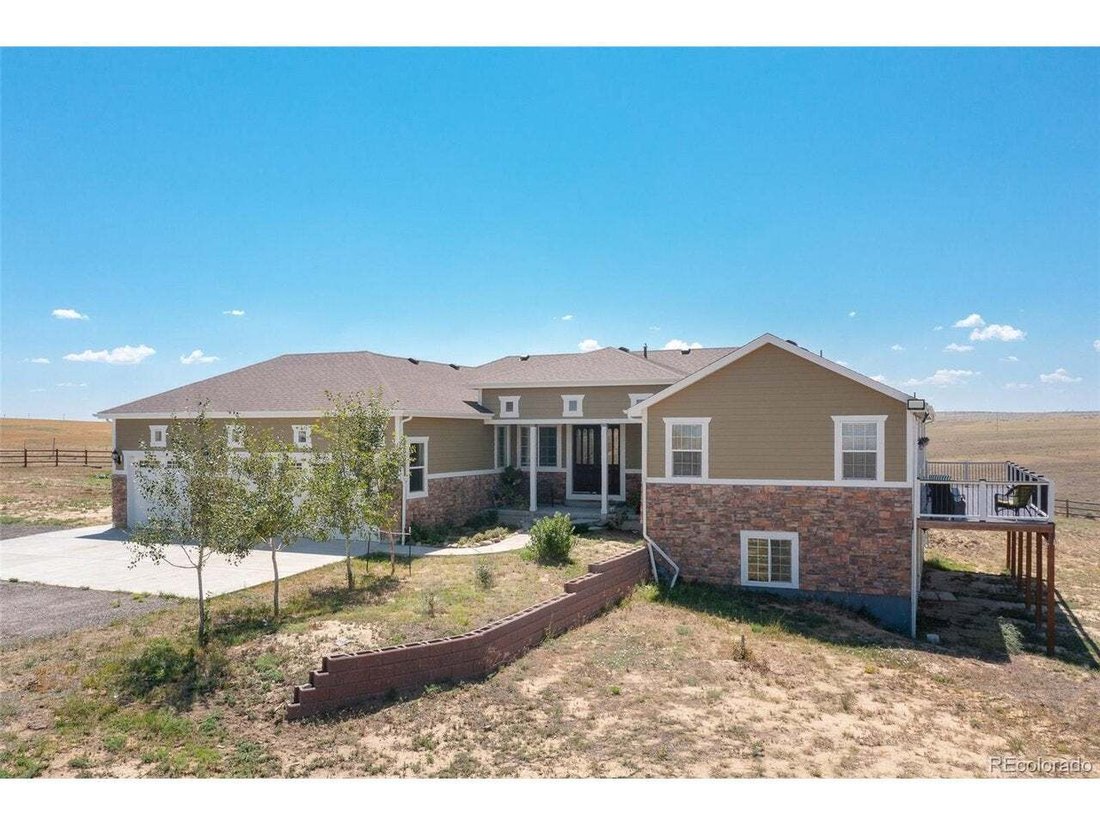 House in Bennett, Colorado, United States 1 - 18592351