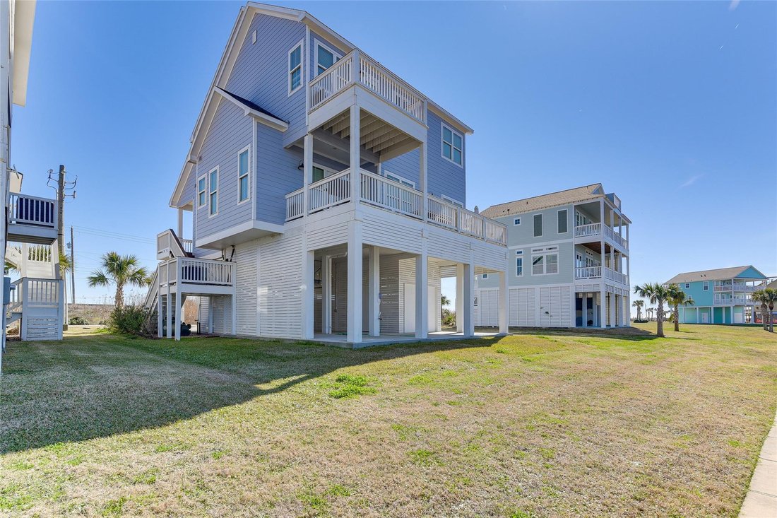 House in Galveston, Texas, United States 5 - 18592685