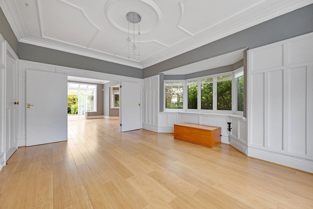 House in Golders Green, Barnet, England 2 - 18590958
