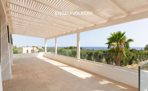 Villa in Salve, Apulia, Italy 1