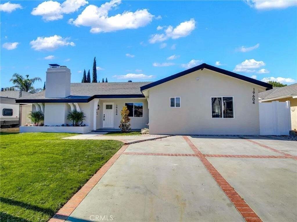 Townhouse in Santa Clarita, California, United States 3 - 18591928