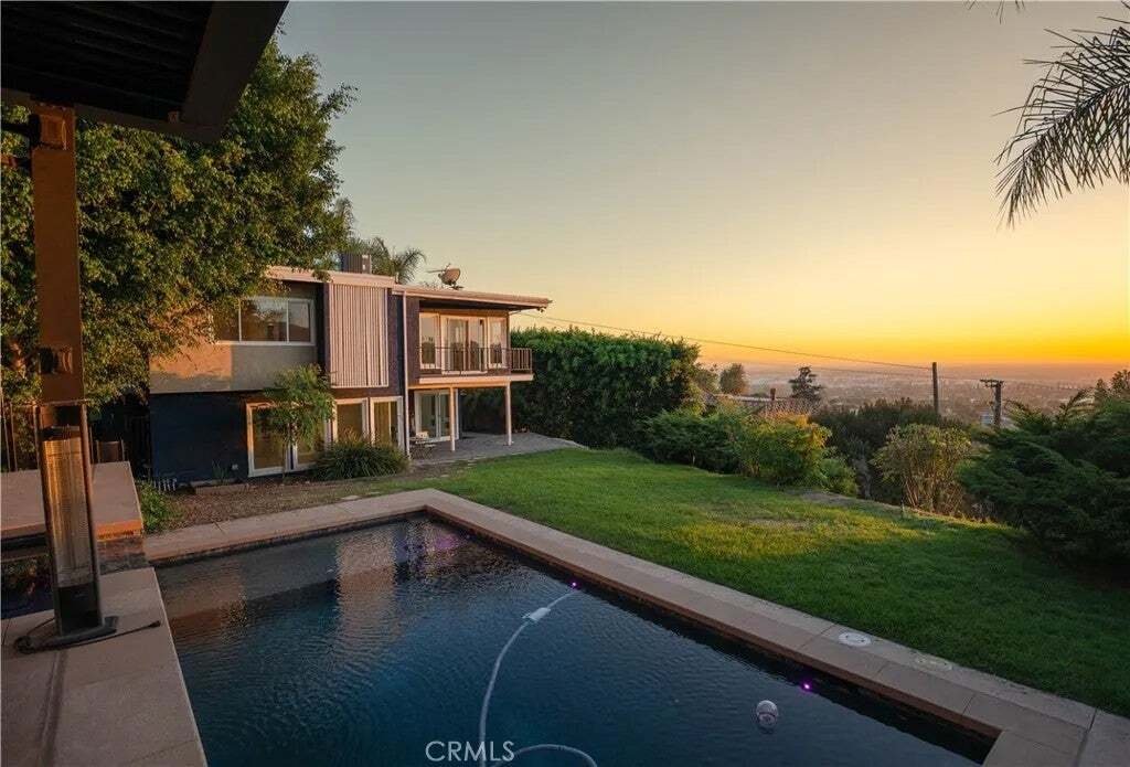 House in Whittier, California, United States 4 - 18589111