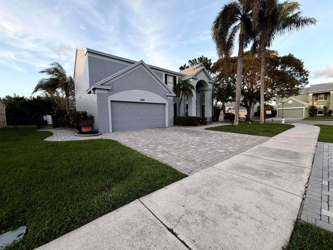 House in Davie, Florida, United States 3 - 18589880