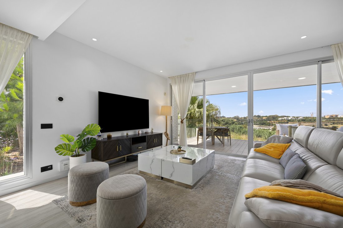 Townhouse in Estepona, Andalusia, Spain 4 - 18589895