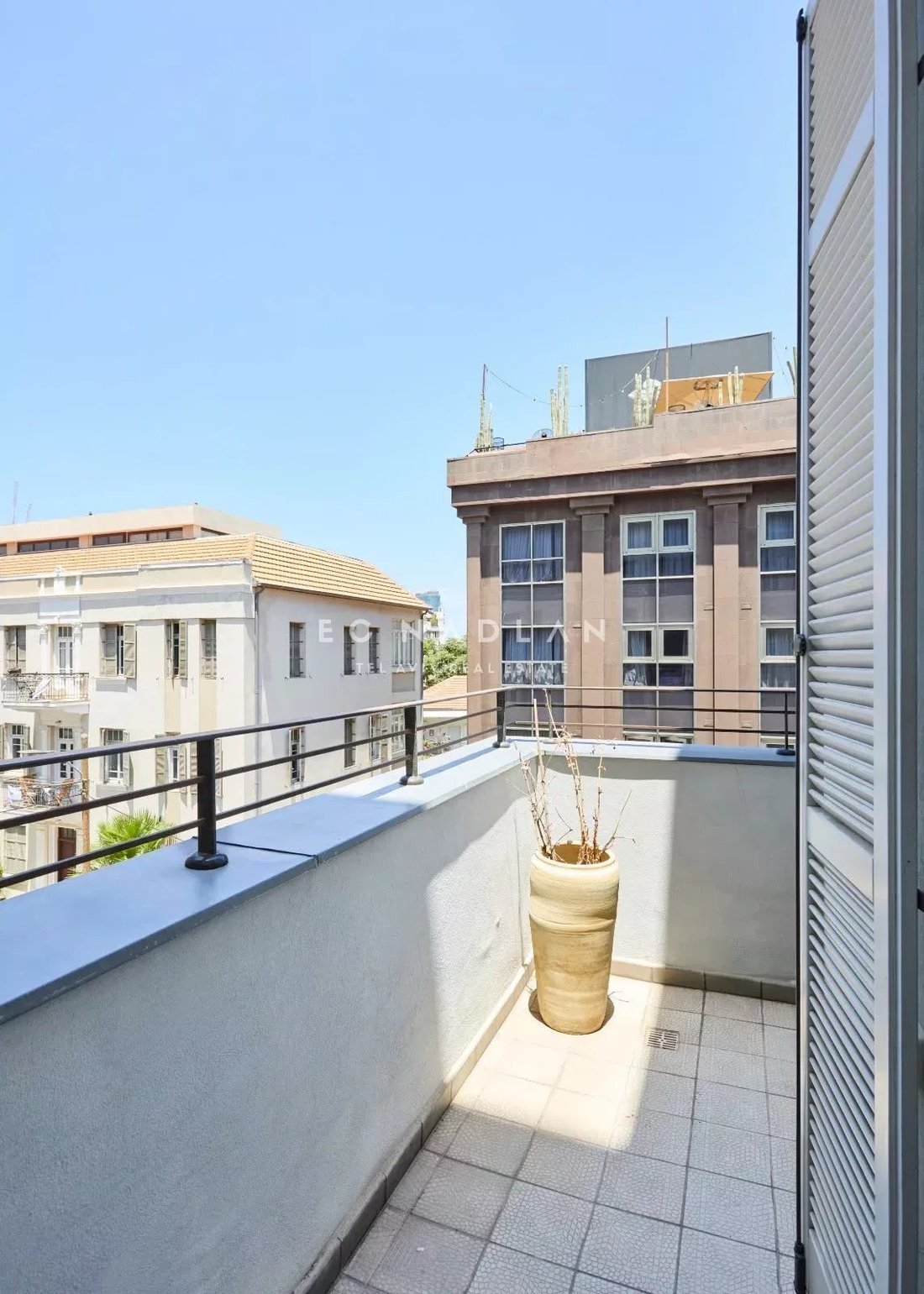 Apartment in Tel Aviv-Yafo, Tel Aviv District, Israel 4 - 18590393