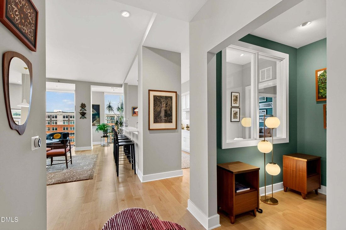 Condo in Durham, North Carolina, United States 3 - 18592421