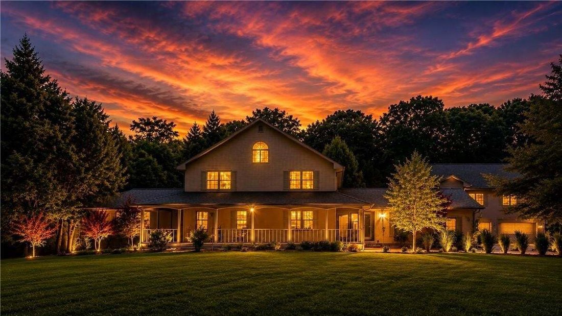 House in Cranston, Rhode Island, United States 1 - 18590987