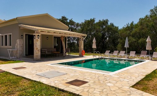 Villa en Northern Corfu, Peloponnese, Western Greece and the Ionian, Grèce 1