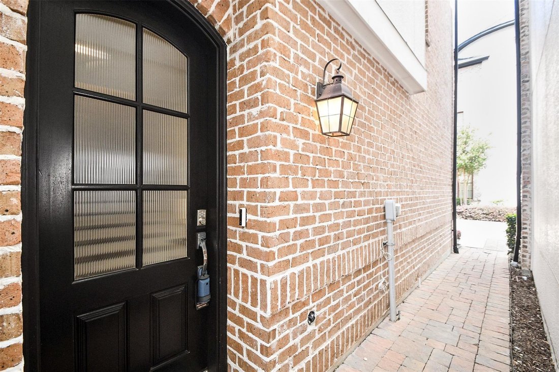 House in Houston, Texas, United States 3 - 18594794
