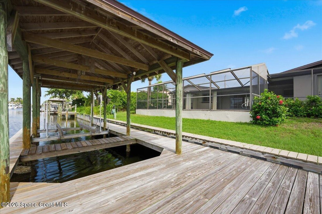 House in Indian Harbour Beach, Florida, United States 5 - 18594051
