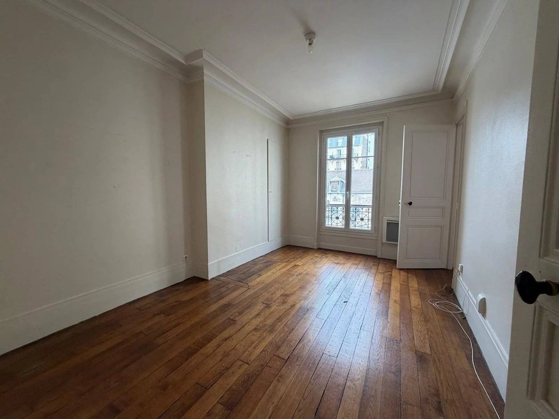 Apartment in Saint Lambert, Paris 15e Arrondissement, Paris 2 - 18330201
