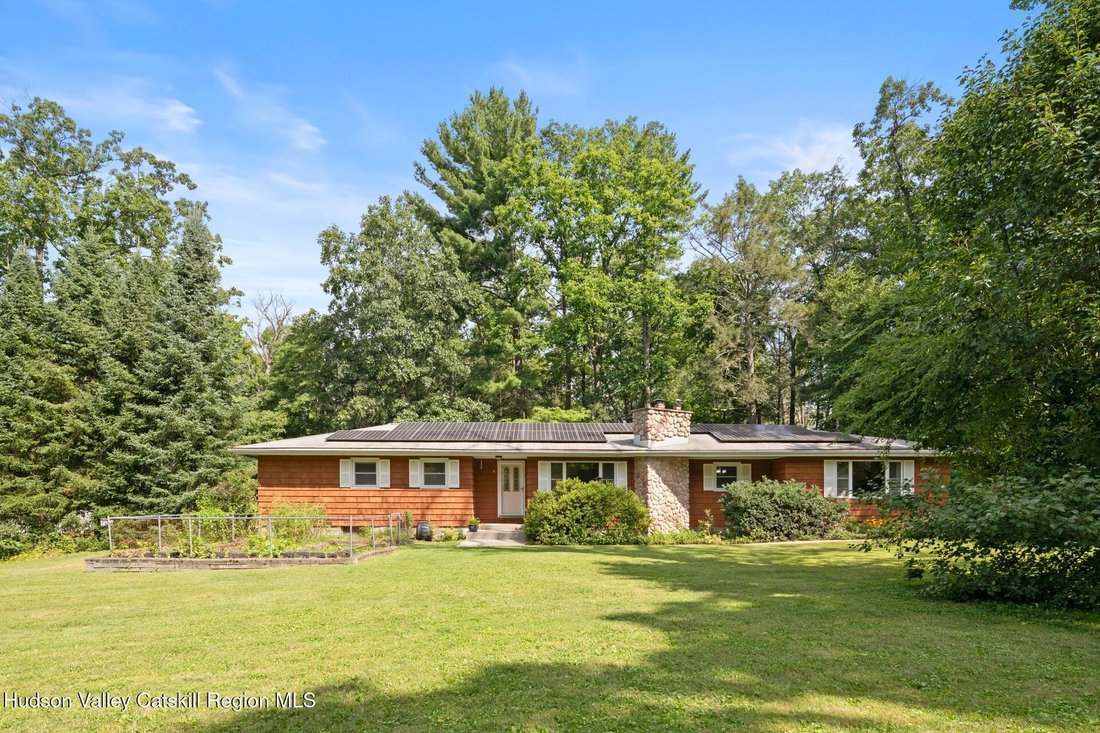 House in Hyde Park, New York, United States 1 - 18594916