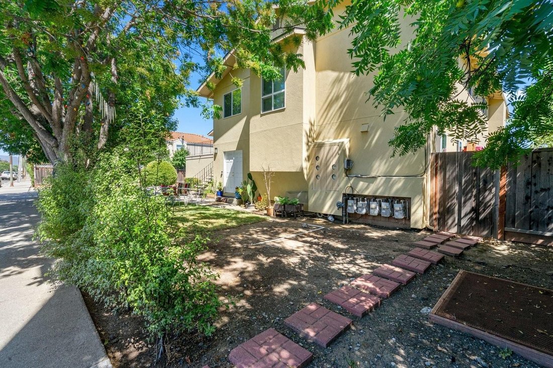San Jose, California, United States 3 - 18594255