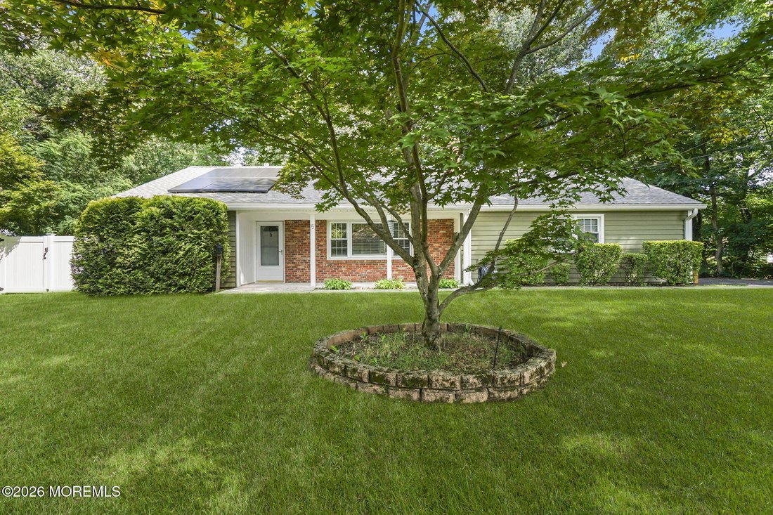 House in Matawan, New Jersey, United States 2 - 18594110