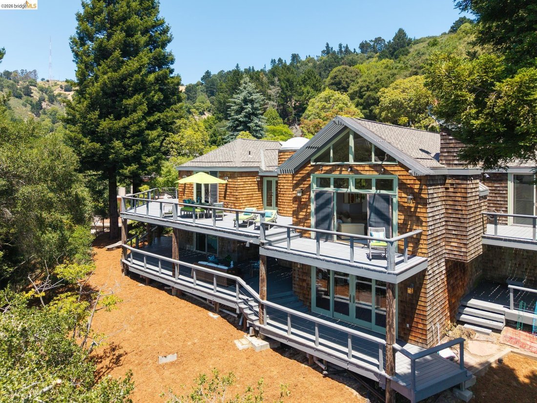 House in Oakland, California, United States 1 - 18075062