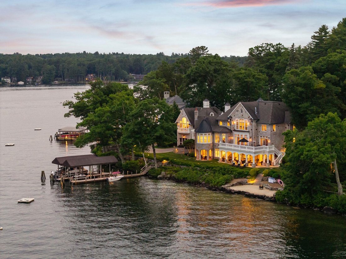 House in Gilford, New Hampshire, United States 2 - 18594357