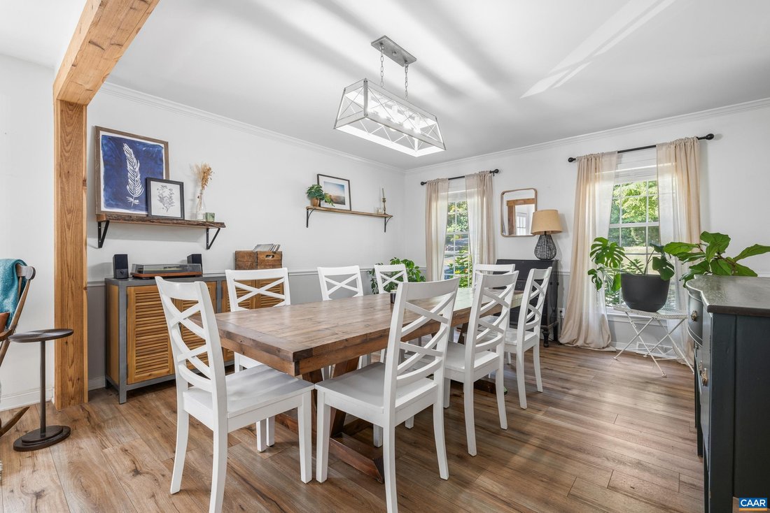 House in Charlottesville, Virginia, United States 4 - 18594197