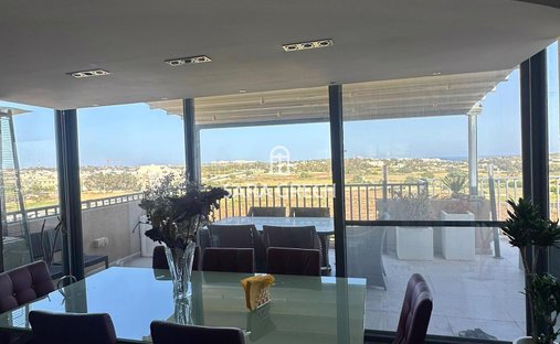 Penthouse in Żabbar, Malta 1
